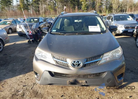 2015 Toyota Rav4 Le z USA, uszkodzony, nr VIN JTMBFREV2FD169843